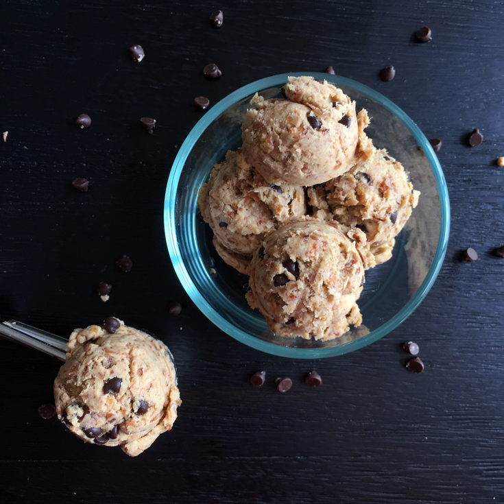 Looking for healthy edible protein cookie dough? Try this TWO ingredient protein cookie dough - 5 minutes to make, no bake, egg-free, and vegan protein balls! This creamy, smooth, and deliciously rich recipe is filled with protein and is vegan, paleo, gluten free, dairy free, low carb, and completely sugar free. Check it out now! #glutenfree #vegan #healthy #lowcarb #cookiedough