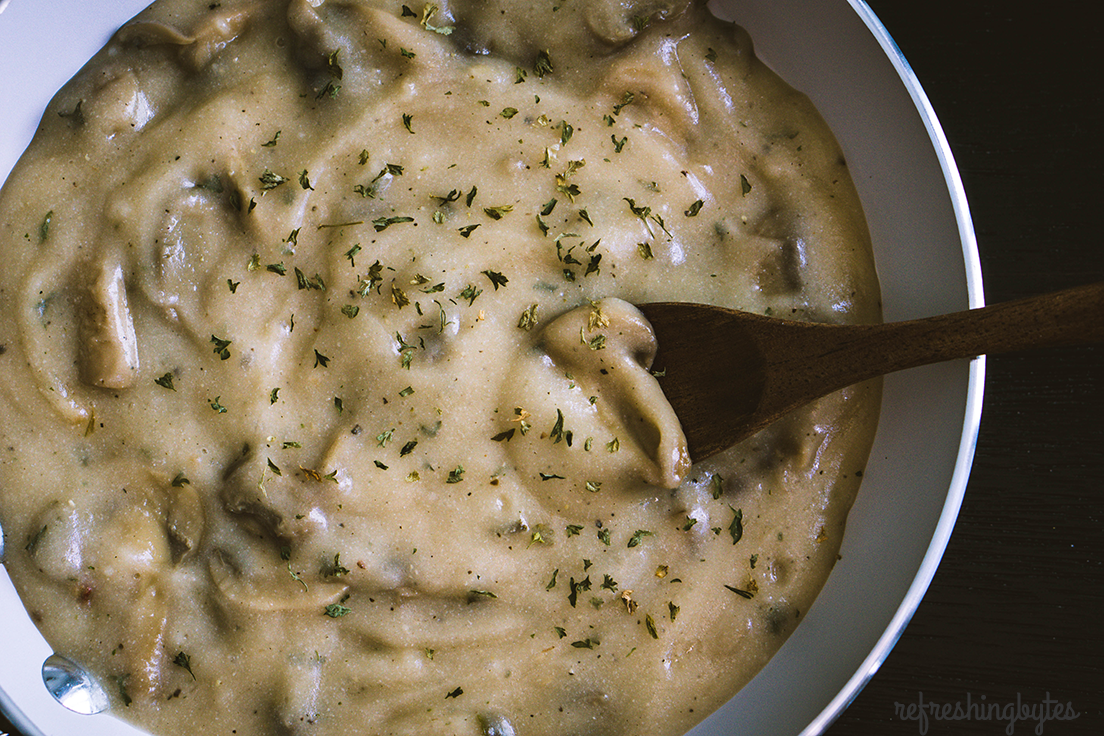 Put the can down. This super simple gluten free cream of mushroom soup recipe is savory, creamy, and delicious! Canned soup lovers will rejoice when they find out that it's also healthy and low sodium! You won't find any processed ingredients or MSG here. #vegan #glutenfree #dairyfree